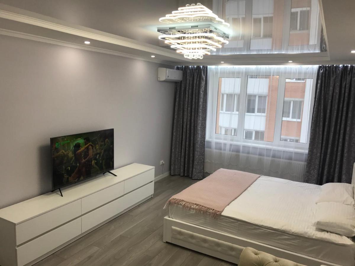 Затишна Квартира Ternopil Exterior foto
